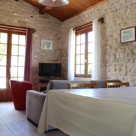 Maison Saint-pierre-d'oleron, 3 Pieces, 5 Personnes - Fr-1-246a-4 *