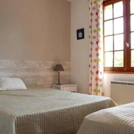 Maison Saint-pierre-d'oleron, 3 Pieces, 5 Personnes - Fr-1-246a-4 *